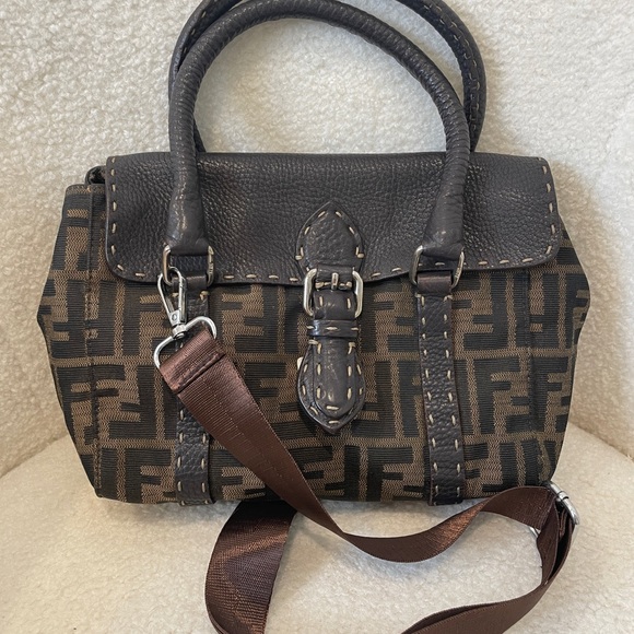 Fendi Selleria handbag in brown monogram canvas and brown grained leather - Picture 11 of 13